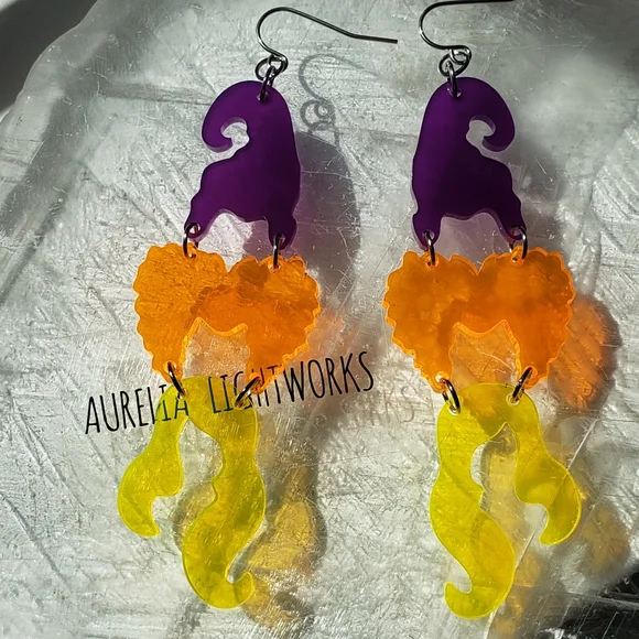 🪄 Hocus Pocus Sanderson Sisters acrylic hair-do earrings - Picture 1 of 8